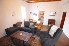 Closson Casita - Patio & Fire Pit - Near Plaza - 1BR